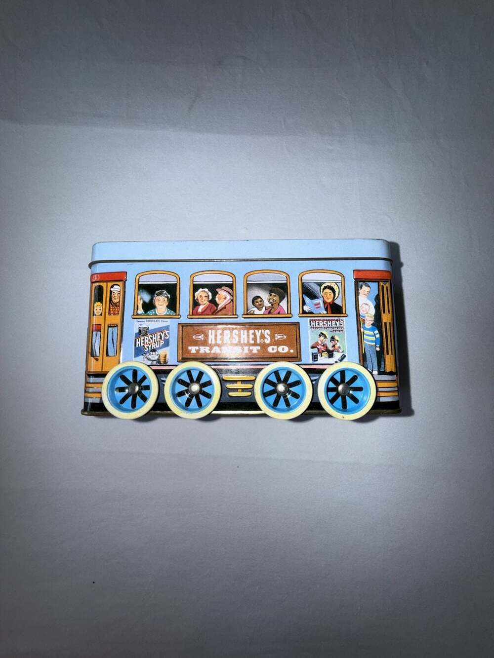Vintage 2000 Hershey's Transit Co. Vehicle Series Canister #2 Trolley Tin